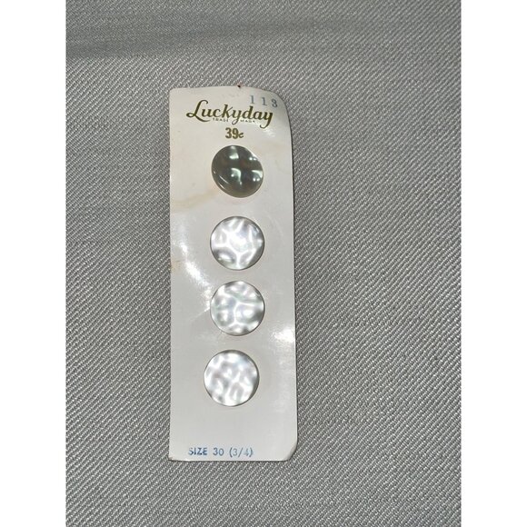 Luckyday Other - Vintage Luckyday Pearl Buttons NEW Old Stock Set of 4 113 Size 30 (3/4)